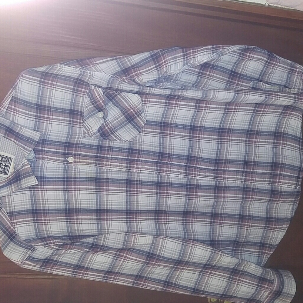Converse One Star Men's large LS button down.